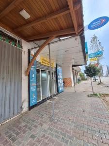 CharmantT1, rénové, Proche Aéroport,Gare routiere