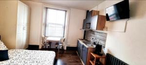 Studio Flat in Vauxhall Zone 1