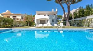 Old Village area, Your Perfect Vilamoura Getaway, Private Pool, AC Wifi