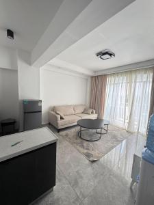 Cozy 1BR Apartment at City Oasis Valley Arcade