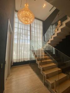 Casa de alto padrão Tamboré 2