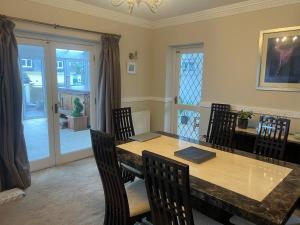 Cherry Stone - escape to the beach