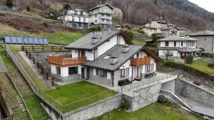 Ca' Piramidi Casa Vacanze - Lanzada