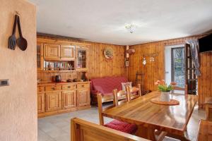 Superior One-Bedroom Apartment