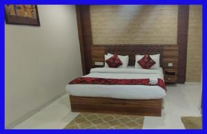 The Paramont Plaza IGI Airport New Delhi