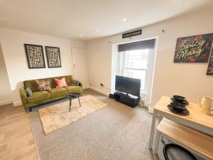 Two bedroom flat in City Road