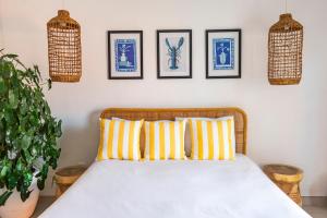 Family Friendly Luxury Pool Villa - walk to shops