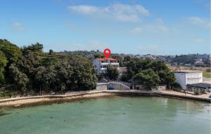 1 Bedroom Nice Apartment In Lopar