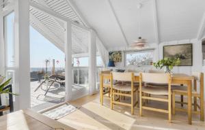 Nice Home In Ebeltoft With Sauna