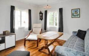 Nice Home In Årjäng With Wifi