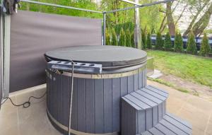 Stunning Apartment In Lubniewice