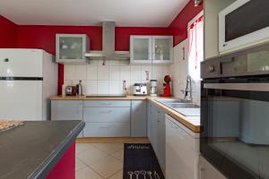 Maisons de vacances La maison dans les noyer : photos des chambres