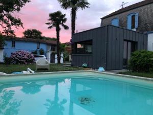 Cosy Mary Queen - T4 - Maison avec piscine