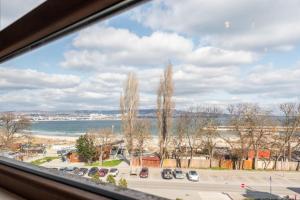 Summertime in Varna South Bay Beach Residence