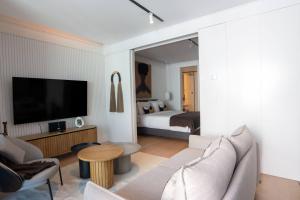 Empire Luxury Suite - Savoy Insular