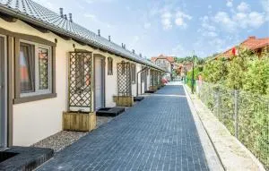 Gorgeous Home In Krynica Morska - 库瑞尼卡慕斯卡