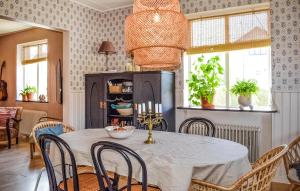 2 Bedroom Gorgeous Home In Simrishamn