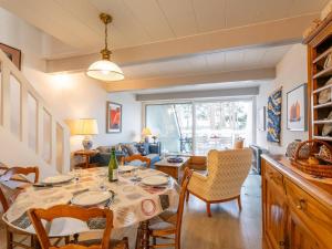 La Trinité-sur-Mer, 3 pièces duplex, 4 pers, balcon, parking, proche plages - FR-1-477-157