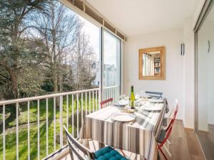 La Trinité-sur-Mer: Apt & Studio 6 Pers, Vue Port - FR-1-477-178