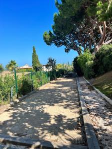 Charmant studio en bord de mer Antibes