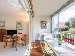 Grand appartement 4 pièces à La Trinité-sur-Mer avec vue port - FR-1-477-255