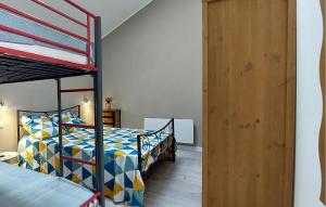 Appartements 2 Bedroom Cozy Apartment In Vayres : photos des chambres