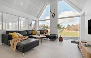 Beautiful Home In Blåvand With Sauna