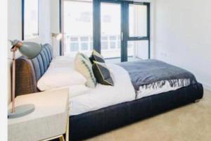 Impeccable 1-Bed Apartment in London