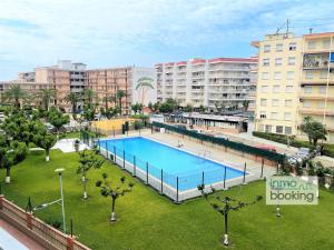 Beach Pineda 3 ,climatizado, piscina y playa
