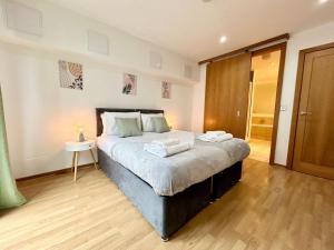City Centre Apartment, Nr West Quay, Free Parking