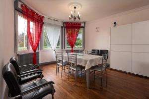 Maison confortable près de la Forêt de Brocéliande, BBQ