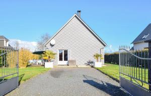 Maisons de vacances Beautiful Home In Auberville With Wifi : photos des chambres