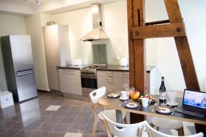 City Inn Riga Apartment, Old Town Panorama view with parking