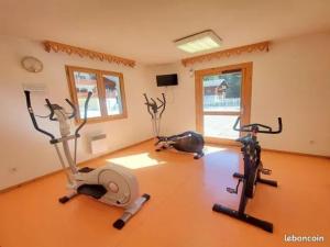 Appartements Appartement 4-6 Personnes - Piscines - SAMOENS - HAUTE SAVOIE : photos des chambres
