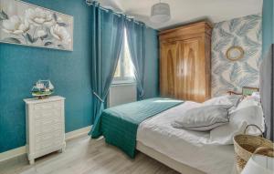 Maisons de vacances 3 Bedroom Gorgeous Home In Rochefort : photos des chambres