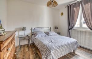 Maisons de vacances 3 Bedroom Gorgeous Home In Rochefort : photos des chambres