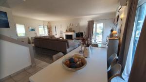 Βίλα με Υπέροχη Θέα Porto Cheli Villa Luxury Kounoupisea