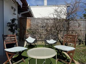 Maison Piscine Jardin Parking