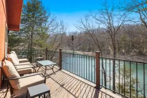 Eagle Nest Lakehouse-Direct Access to Beaver Lake - Garfield