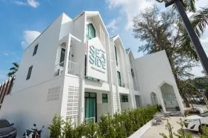 Sea Side at Ao Nang Landmark Night Market Krabi - Ban Khlong Haeng