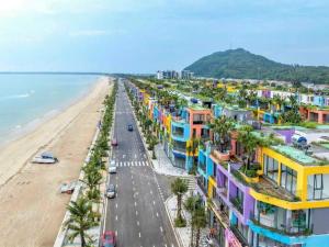 Flamingos Hải Tiến- Deluxe Triple tầng cao view biển