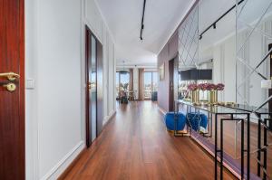 P&O Apartments Belvedere Residence