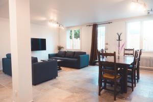 Maisons de vacances L-Unique- Maison de famille en Plein Centre-Ville : photos des chambres