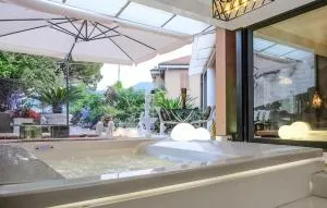 Lovely Apartment In La Spezia With Wif - أميليا