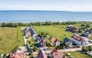 Stunning Home In Krynica Morska With Wifi - 库瑞尼卡慕斯卡