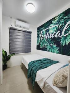 movie screen& 4rooms private house near J Park Resort