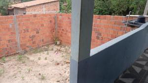 Ampla Casa térrea frente acesso ao Rio Preguiças