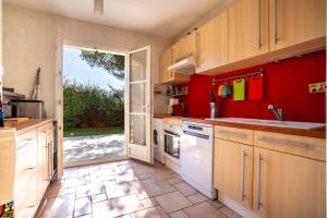 Maisons de vacances Villa avec Piscine sur le Golf : photos des chambres