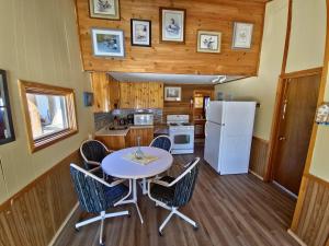 Dockside Cabin