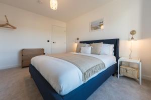 Gwel Y Mor Duo by Birch Stays New Home